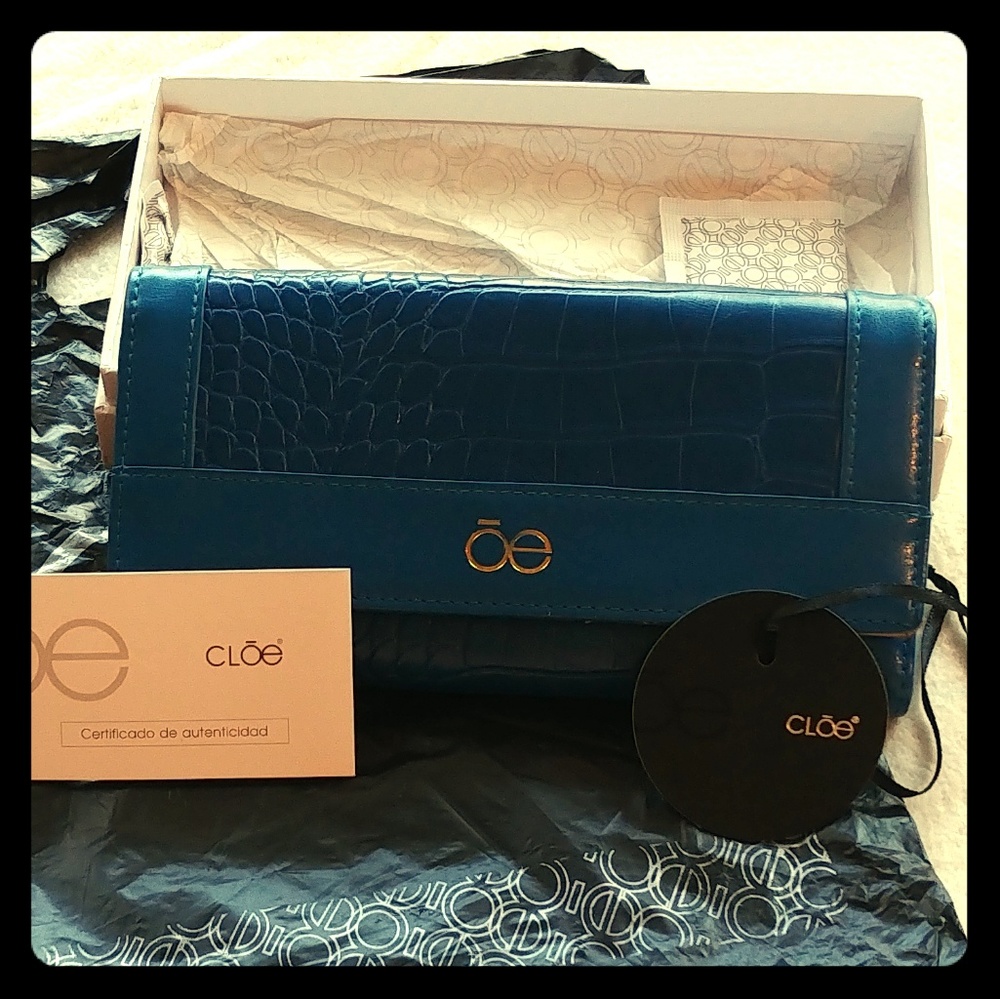 CLOE Blue Leather Tri-fold Wallet